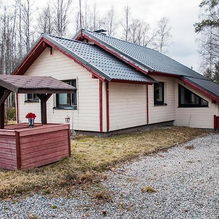 Cottage Kesaeranta Kumia 外观 照片