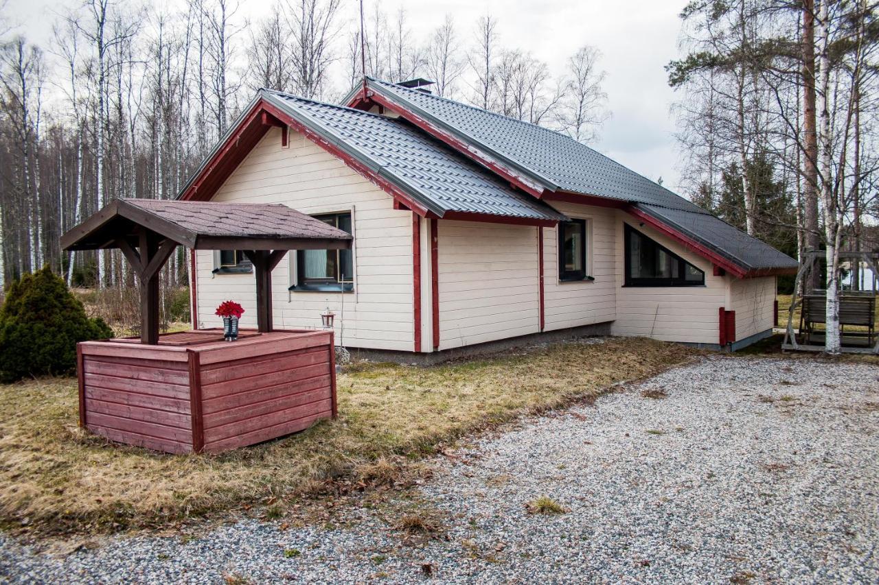 Cottage Kesaeranta Kumia 外观 照片